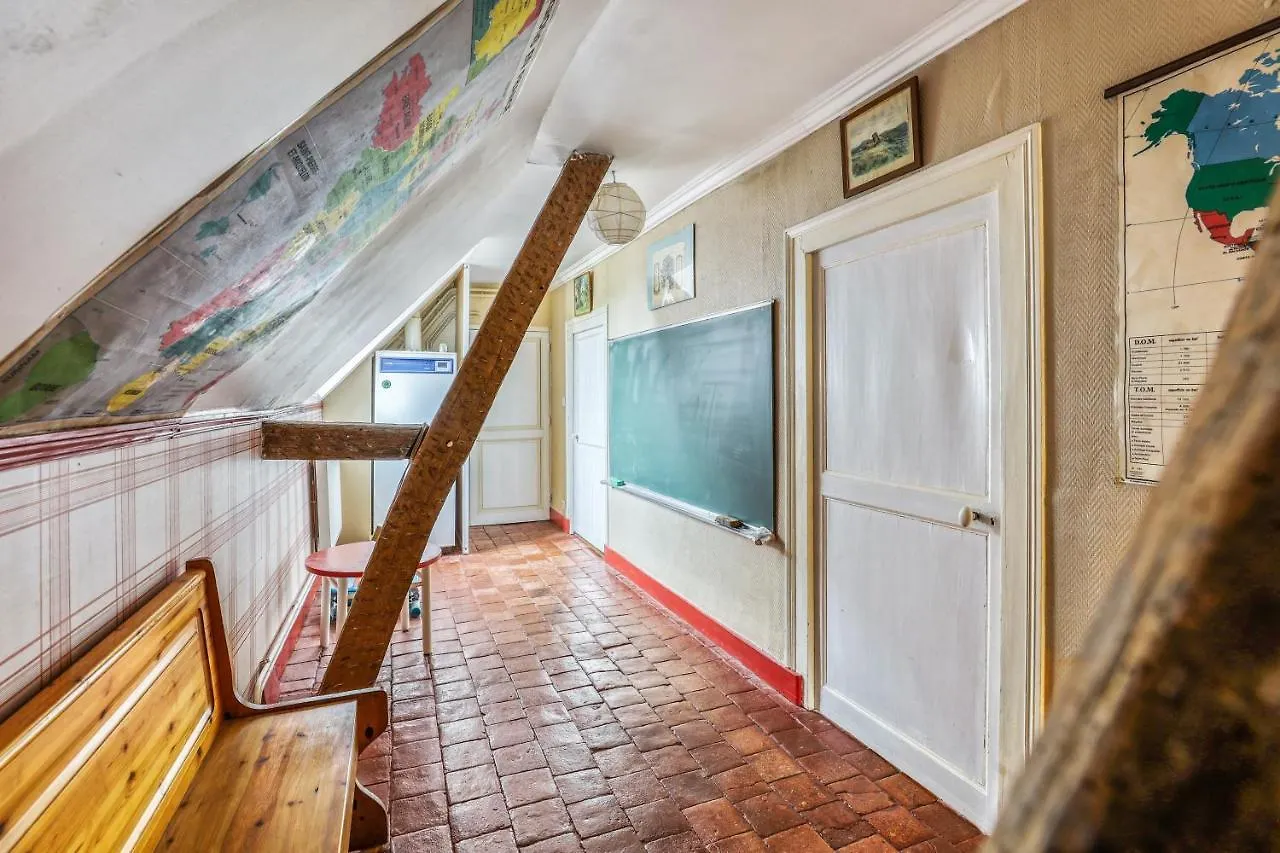 Villa Confortable Avec Piscine Privee A Lucenay-Les-Aix