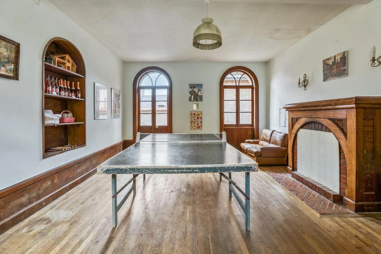 Villa Confortable Avec Piscine Privee A Lucenay-Les-Aix